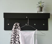 Jan Kurtz - Hanni Garderobe