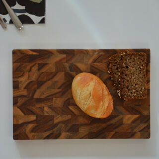 S: ca.: 2,5 x 32 x  21 cm